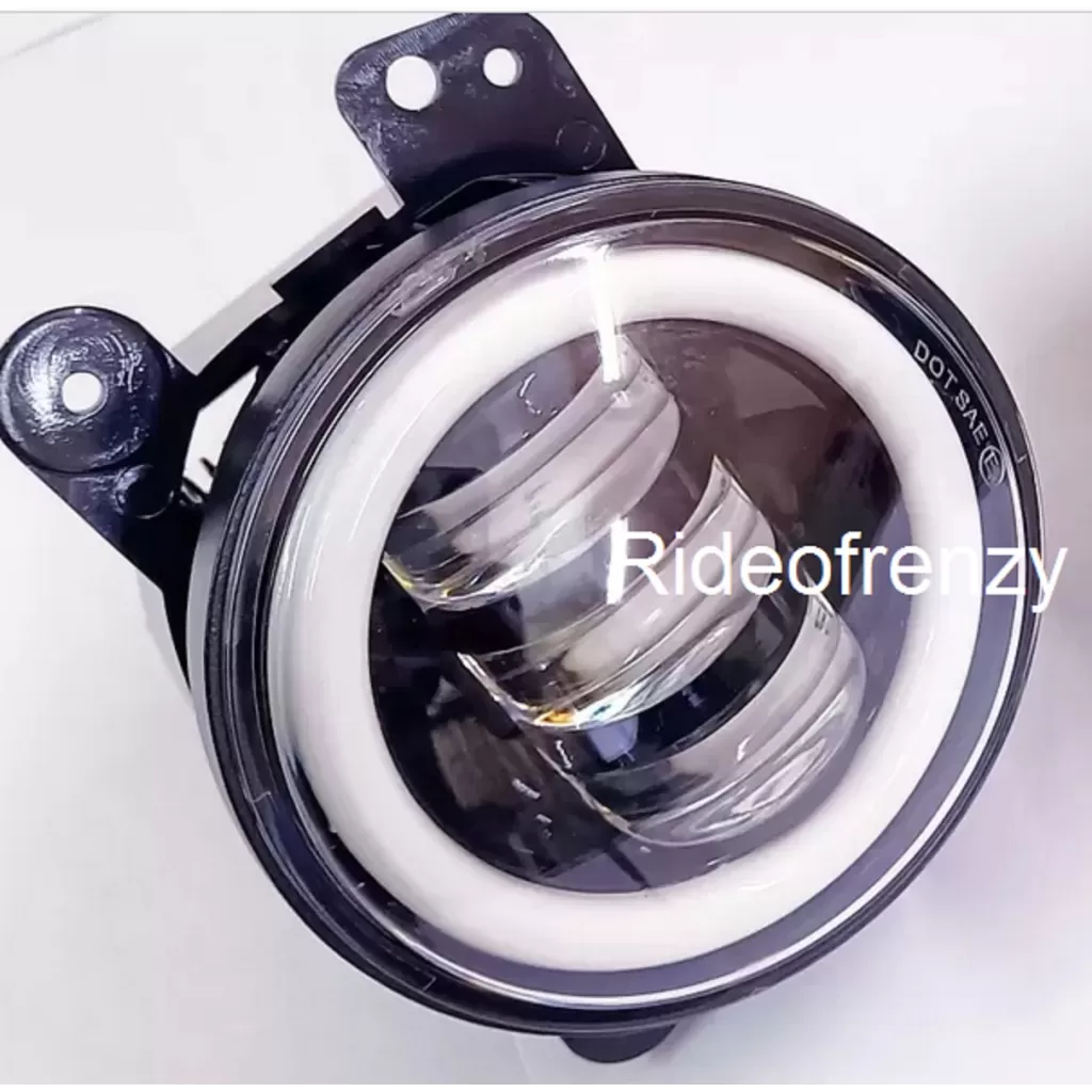 Buy Universal 3.5" inch 3 in 1 Projector Fog Light with DRL & Indicator Function | # Best Selling Car Fog Lights